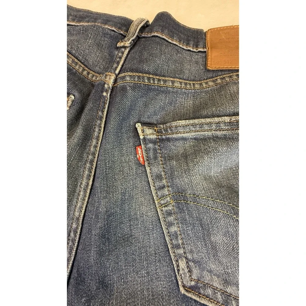 Levi's Premium 512 Slim Taper Jeans Men 33x30 Medium Wash Stretch Denim